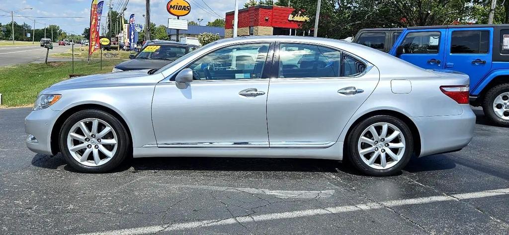 used 2007 Lexus LS 460 car, priced at $18,380