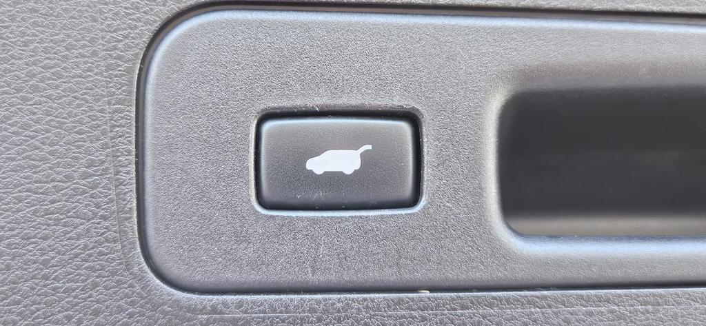 used 2015 Acura MDX car, priced at $16,380