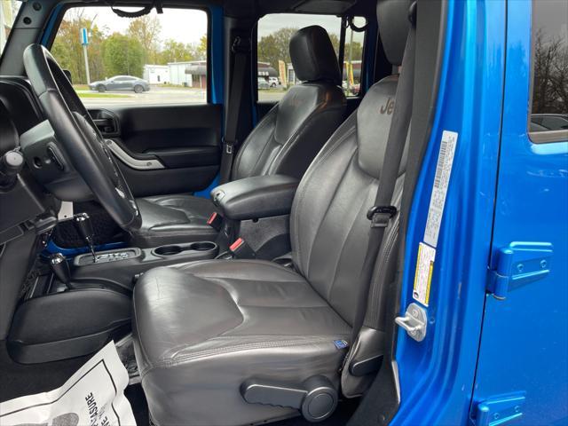 used 2015 Jeep Wrangler Unlimited car, priced at $20,980