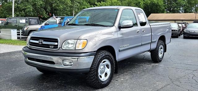 used 2001 Toyota Tundra car, priced at $16,900
