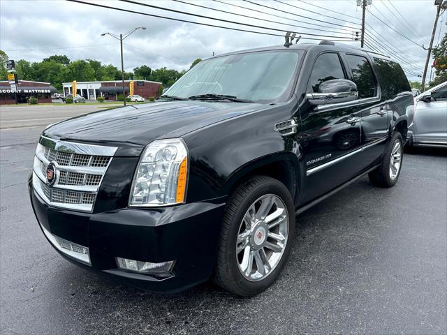 used 2014 Cadillac Escalade ESV car, priced at $23,780