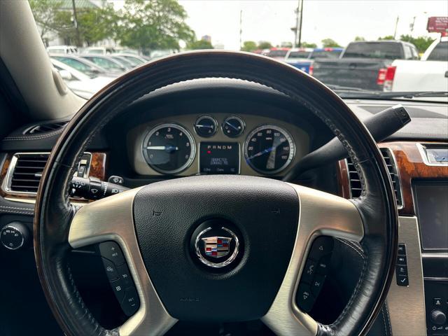 used 2014 Cadillac Escalade ESV car, priced at $23,780