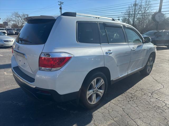 used 2013 Toyota Highlander car, priced at $16,280