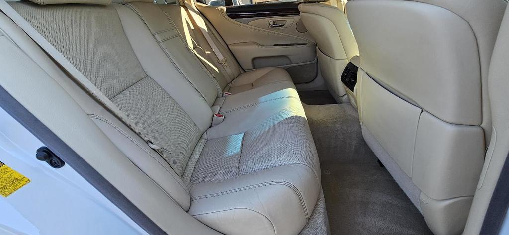 used 2014 Lexus LS 460 car, priced at $19,995