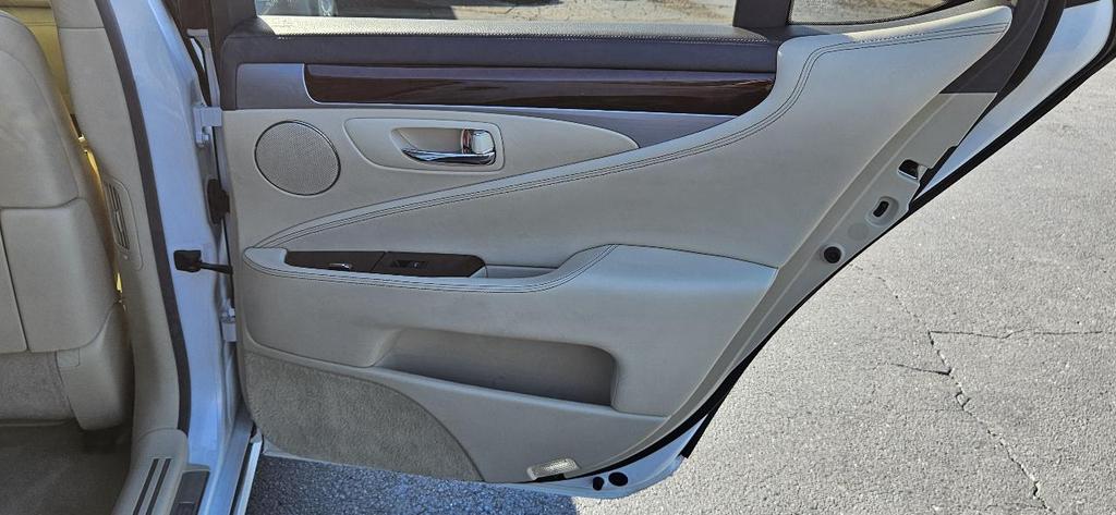 used 2014 Lexus LS 460 car, priced at $19,995