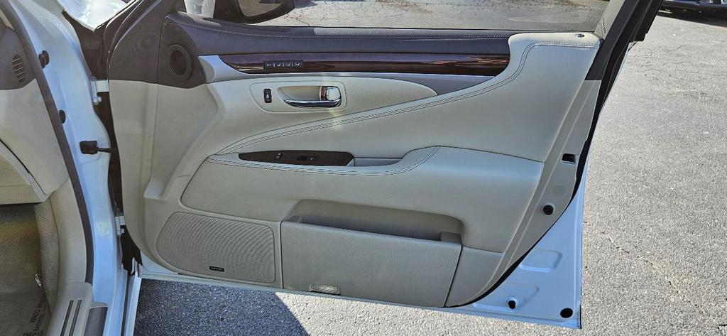 used 2014 Lexus LS 460 car, priced at $19,995