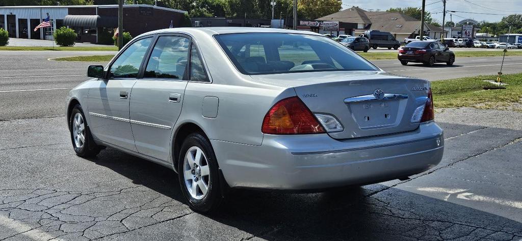 used 2002 Toyota Avalon car, priced at $11,995