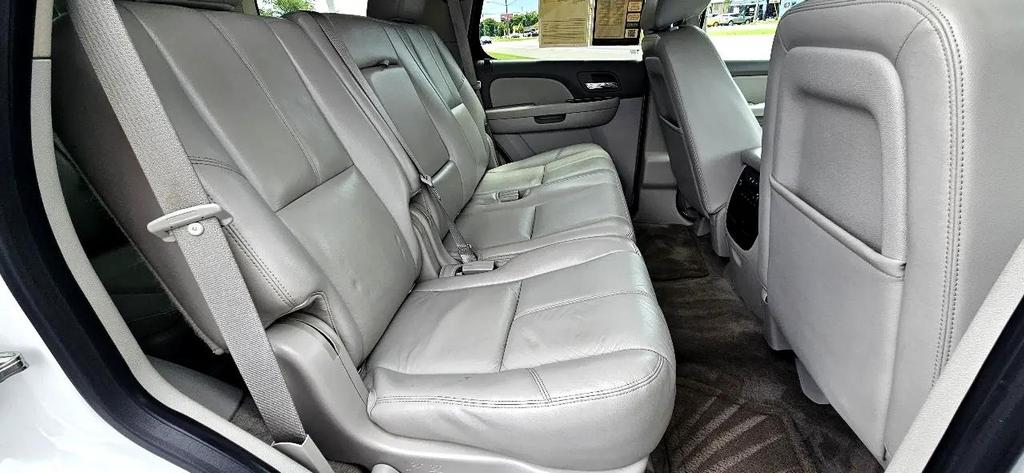 used 2013 GMC Yukon car, priced at $16,580