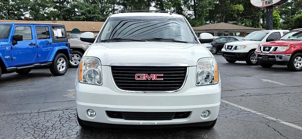 used 2013 GMC Yukon car, priced at $16,580