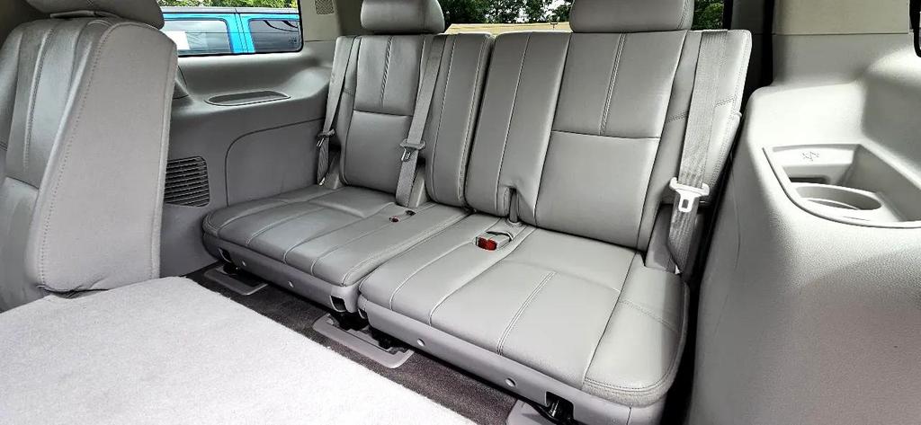 used 2013 GMC Yukon car, priced at $16,580