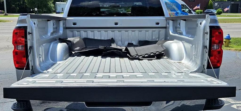 used 2018 Chevrolet Silverado 1500 car, priced at $23,880