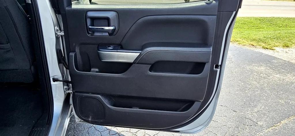 used 2018 Chevrolet Silverado 1500 car, priced at $23,880