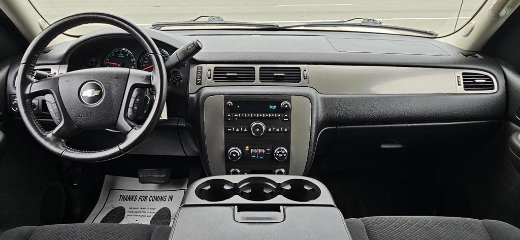 used 2008 Chevrolet Avalanche car, priced at $13,995