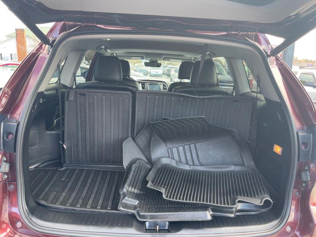used 2019 Toyota Highlander car, priced at $24,800