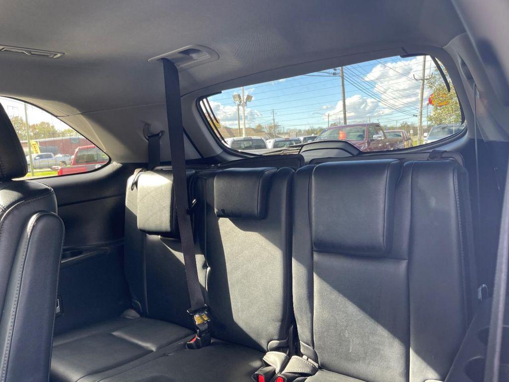 used 2019 Toyota Highlander car, priced at $24,800