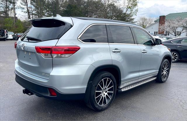 used 2018 Toyota Highlander car, priced at $26,980