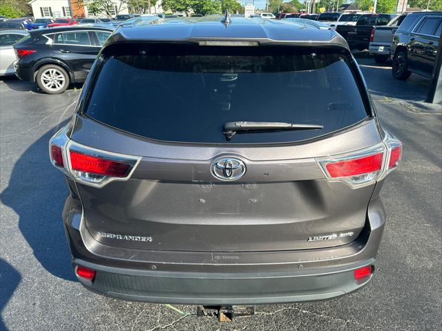 used 2014 Toyota Highlander car, priced at $21,470