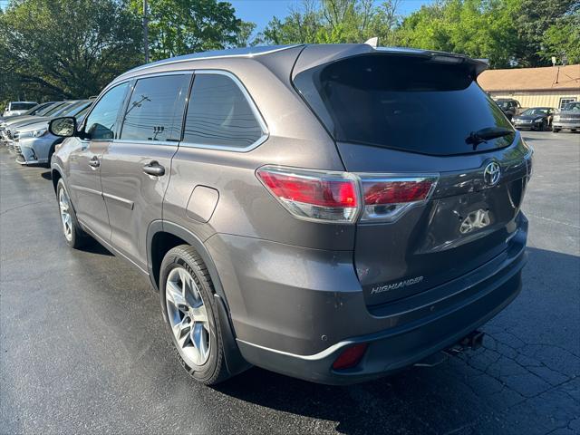 used 2014 Toyota Highlander car, priced at $21,470