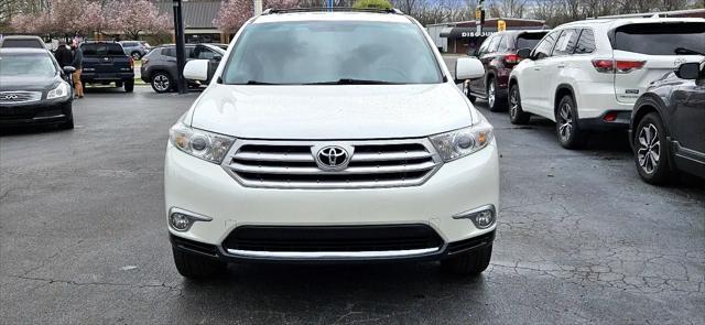 used 2012 Toyota Highlander car, priced at $12,980