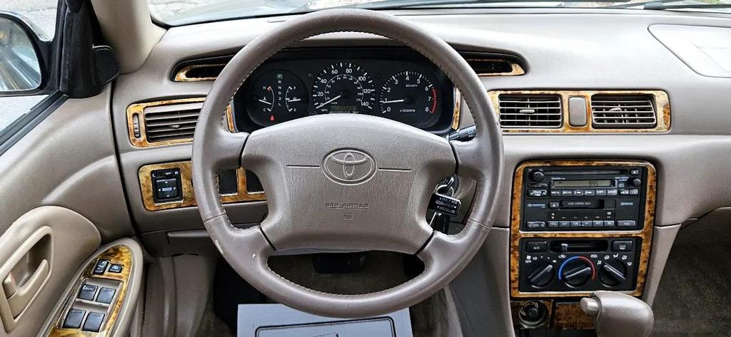 used 1998 Toyota Camry car, priced at $2,950