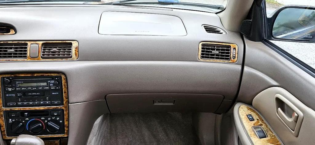 used 1998 Toyota Camry car, priced at $2,950