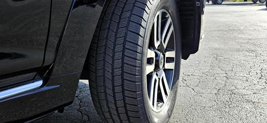 used 2014 Toyota 4Runner car, priced at $26,980