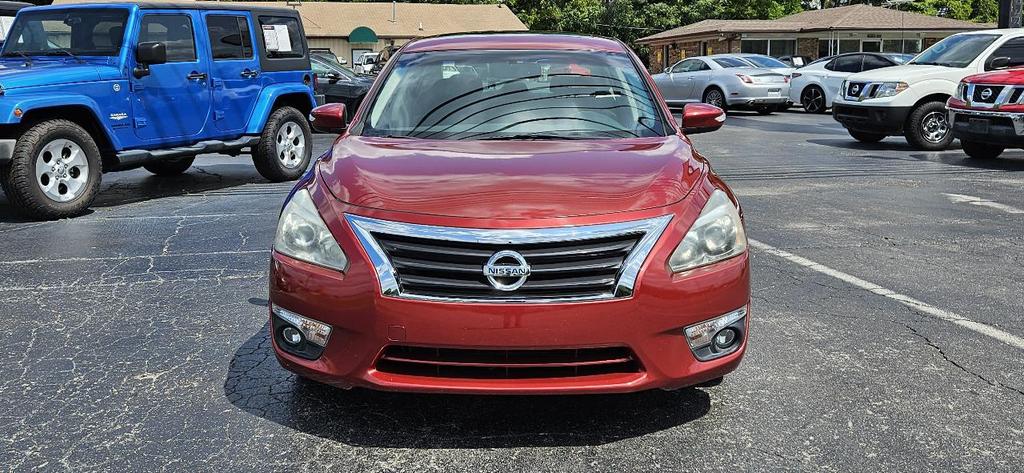 used 2014 Nissan Altima car, priced at $12,980