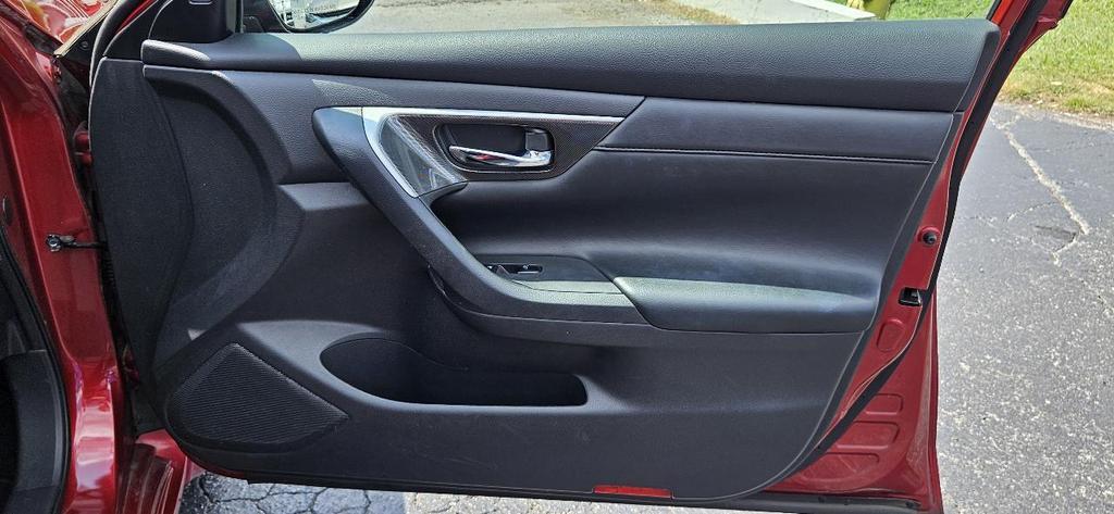 used 2014 Nissan Altima car, priced at $12,980