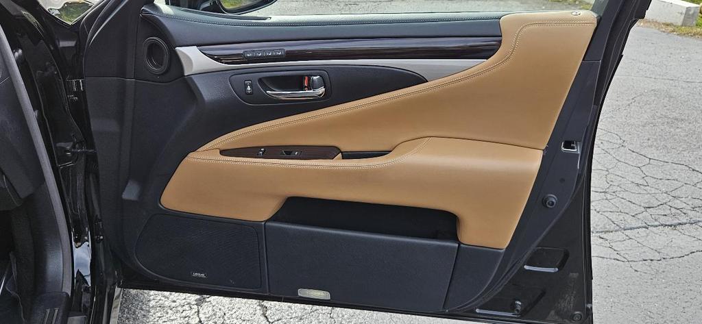 used 2015 Lexus LS 460 car, priced at $33,580