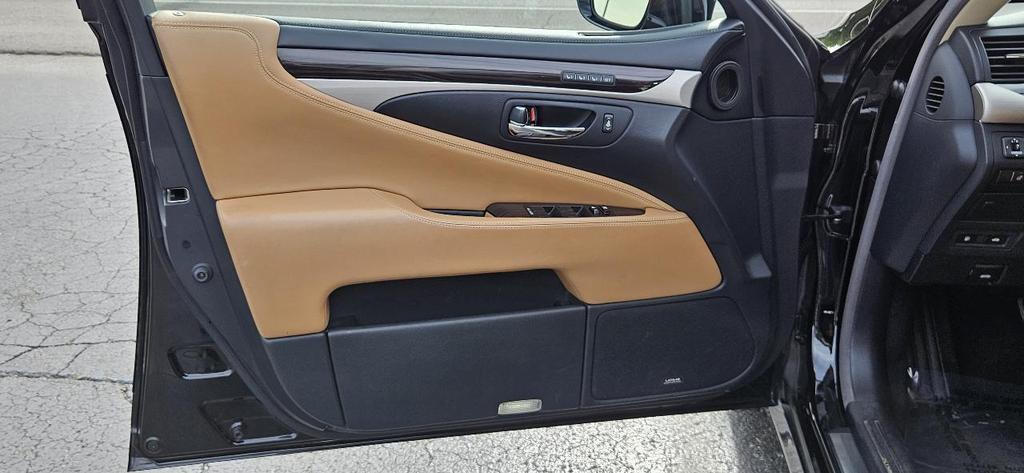 used 2015 Lexus LS 460 car, priced at $33,580