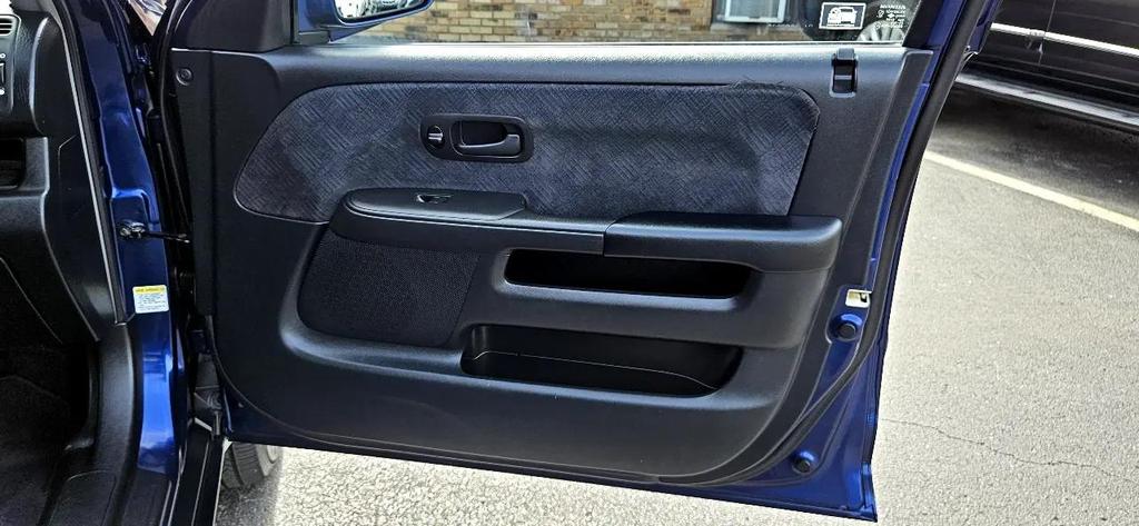 used 2005 Honda CR-V car, priced at $8,450