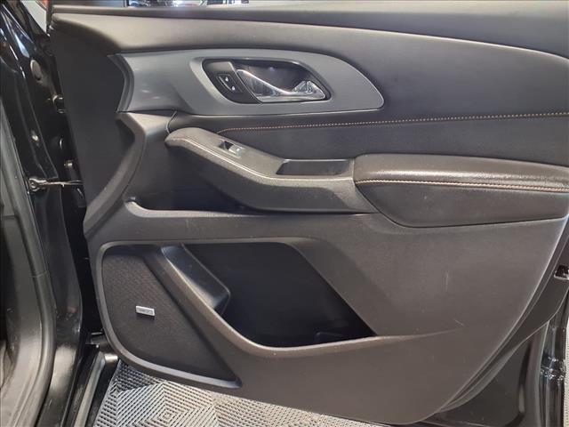 used 2018 Chevrolet Traverse car, priced at $17,988