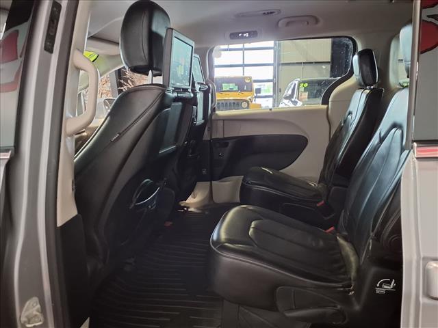 used 2018 Chrysler Pacifica car, priced at $15,988