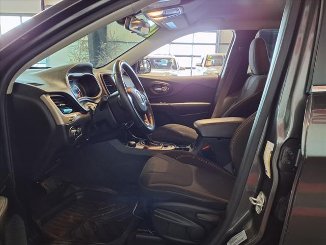 used 2016 Jeep Cherokee car, priced at $15,488