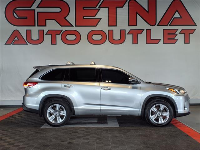 used 2017 Toyota Highlander car, priced at $22,988