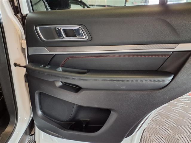 used 2018 Ford Explorer car