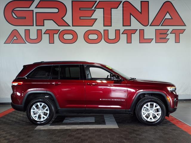 used 2023 Jeep Grand Cherokee car, priced at $29,488