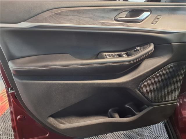 used 2023 Jeep Grand Cherokee car, priced at $29,488