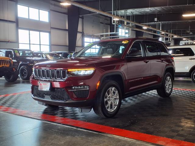 used 2023 Jeep Grand Cherokee car, priced at $29,488