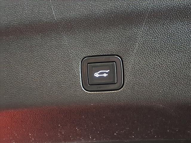 used 2021 Chevrolet Suburban car, priced at $49,988