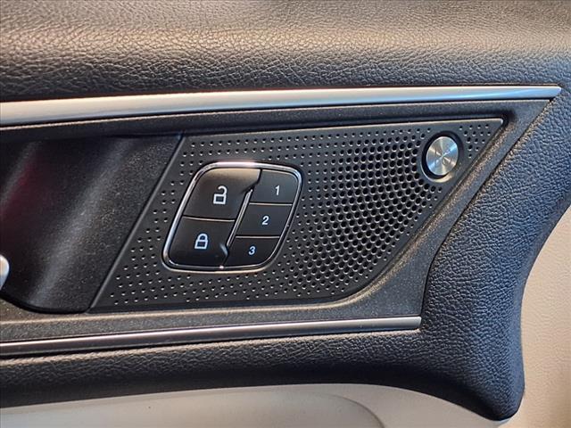 used 2019 Ford Edge car, priced at $17,488