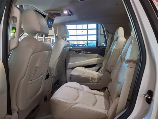 used 2020 Cadillac Escalade car, priced at $49,988