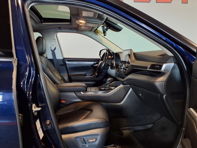 used 2020 Toyota Highlander car, priced at $27,988