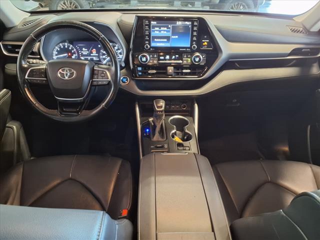 used 2020 Toyota Highlander car, priced at $27,988