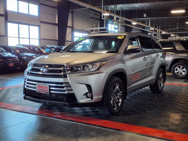 used 2019 Toyota Highlander car, priced at $25,988