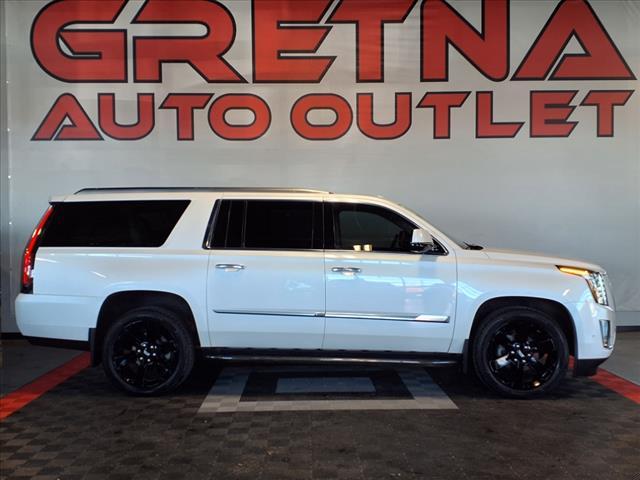 used 2017 Cadillac Escalade ESV car, priced at $27,988