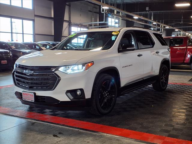 used 2021 Chevrolet Traverse car, priced at $27,988