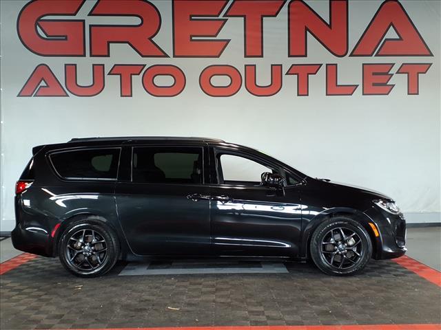 used 2019 Chrysler Pacifica car, priced at $18,988