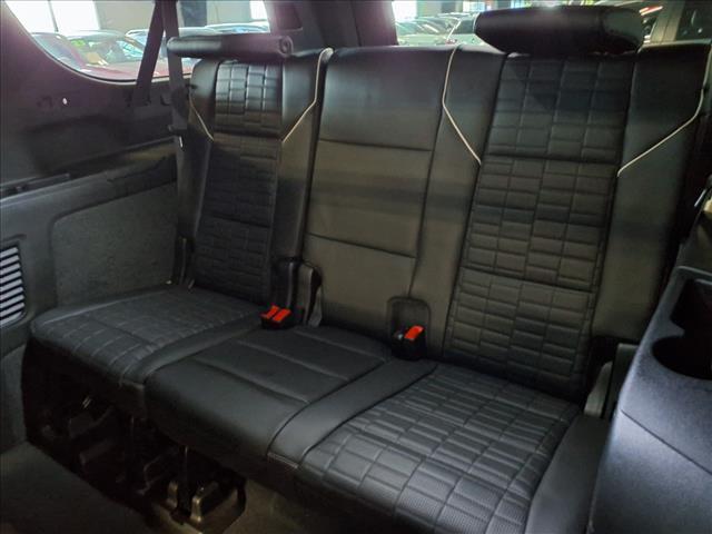 used 2021 Cadillac Escalade ESV car, priced at $59,988