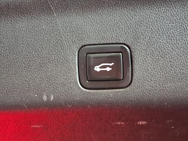 used 2021 Cadillac Escalade ESV car, priced at $59,988